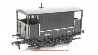 931010 Rapido SECR 6 Wheel Brake Van - No. 80383 - Engineer’s black